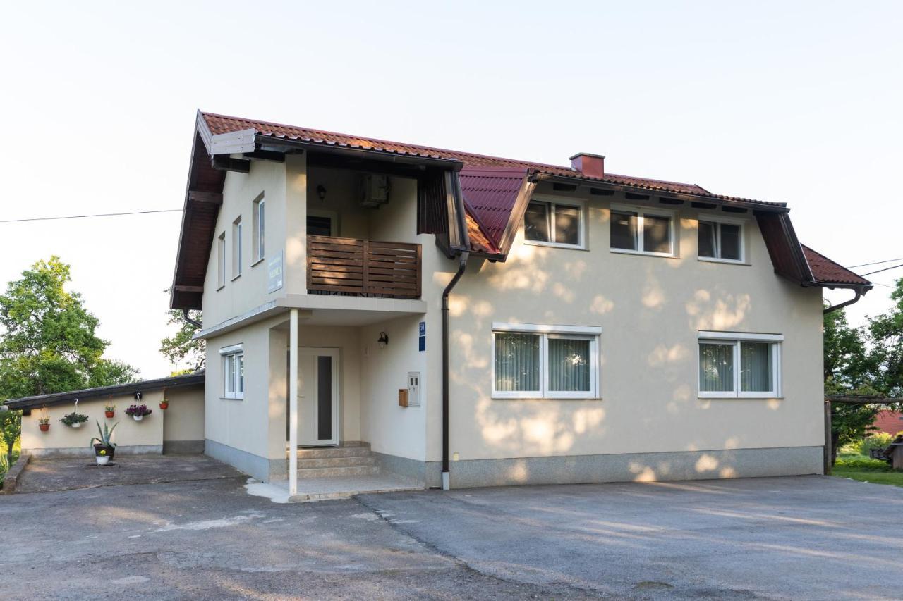 Apartman Medved スルニュ エクステリア 写真