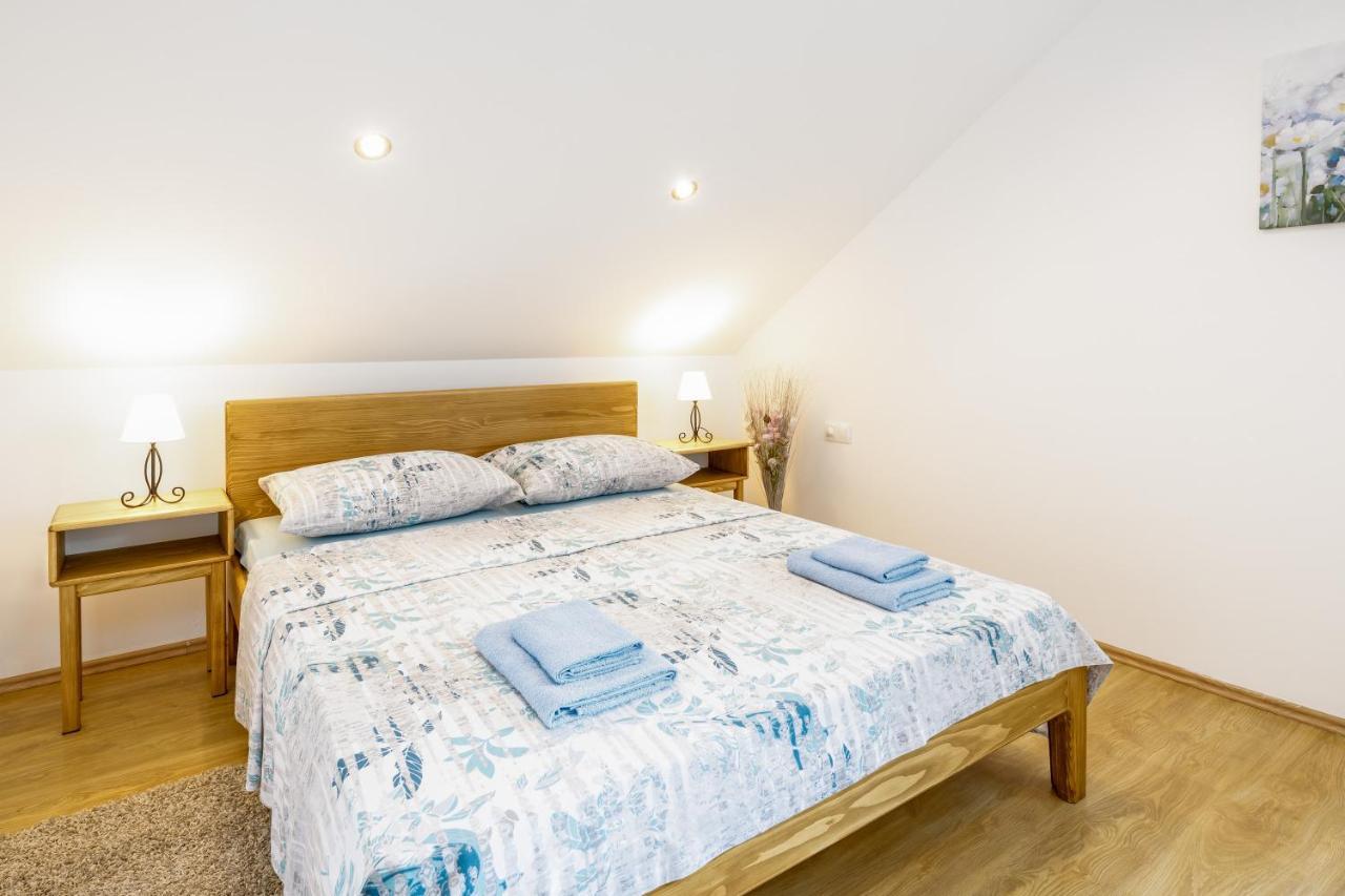 Apartman Medved スルニュ エクステリア 写真