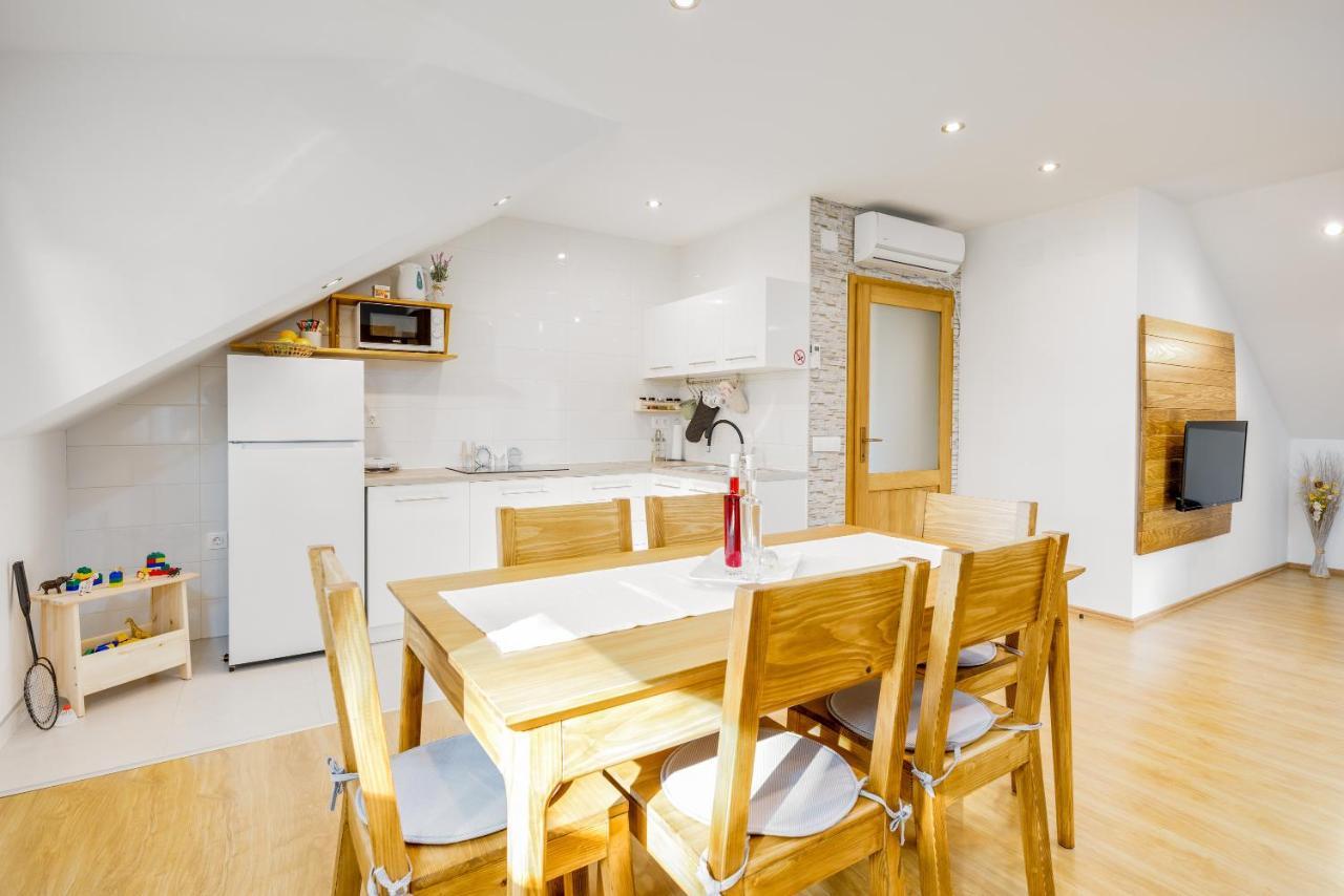 Apartman Medved スルニュ エクステリア 写真