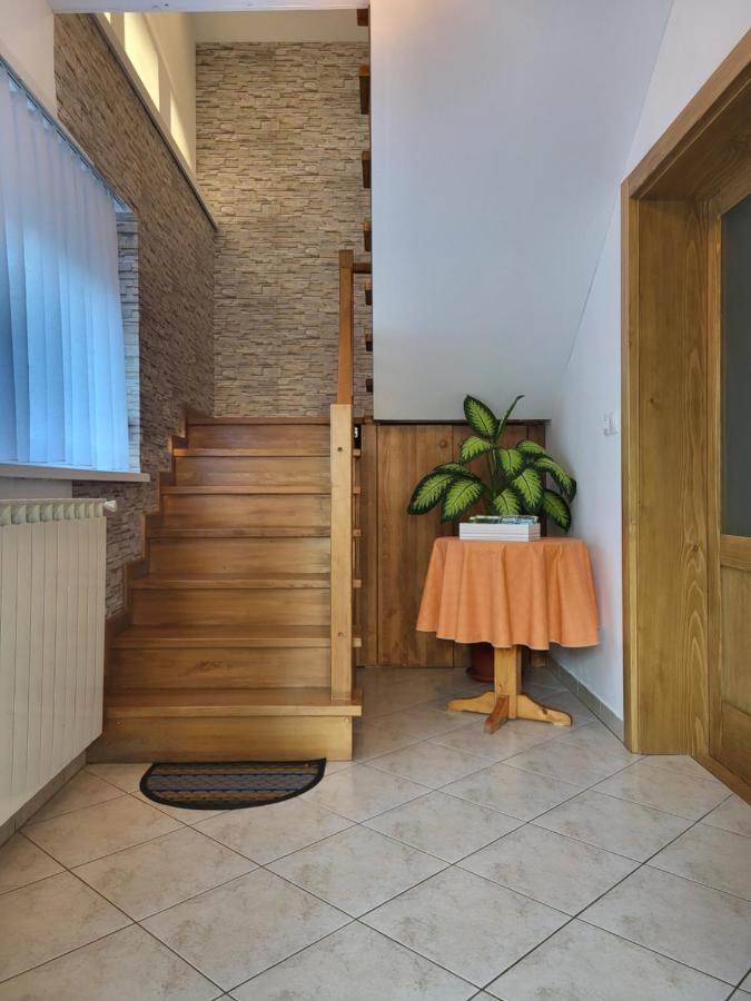 Apartman Medved スルニュ エクステリア 写真